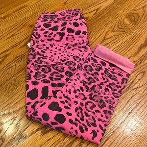 NWT Italy Moda Woman’s Pink Leopard Print Pants